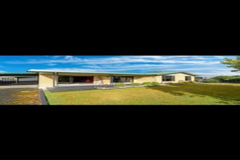 Photo of property in 15 Cross Street, Milton, 9220