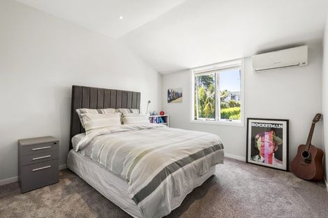 Photo of property in 8 Tree Fern Trail, Campbells Bay, Auckland, 0630