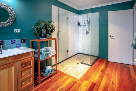 Photo of property in 25a Tapu Coroglen Road, Tapu, Thames, 3575