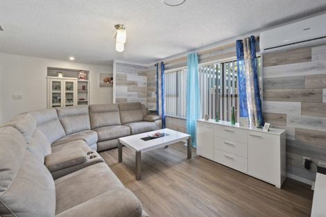 Photo of property in 8b Westbrook Place, Pomare, Rotorua, 3015