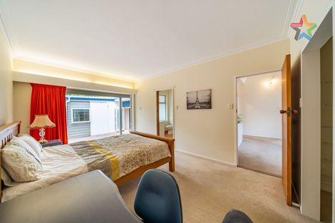 Photo of property in 76a Wai-iti Crescent, Woburn, Lower Hutt, 5010