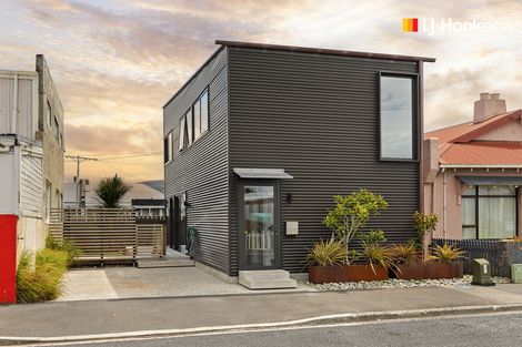 Photo of property in 108 Oxford Street, South Dunedin, Dunedin, 9012