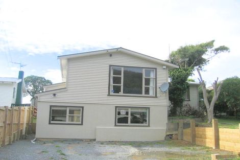 Photo of property in 14 Franklyn Road, Tawa, Wellington, 5028