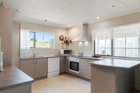 Photo of property in 49 Orere Point Road, Orere Point, Papakura, 2585