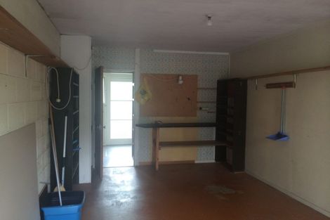 Photo of property in 2/67 Centreway Road, Orewa, 0931