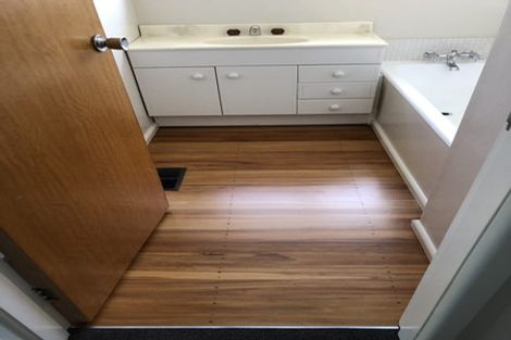 Photo of property in 124 Waimairi Road, Ilam, Christchurch, 8041