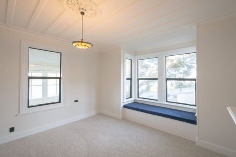 Photo of property in 265 Ravensbourne Road, Ravensbourne, Dunedin, 9022