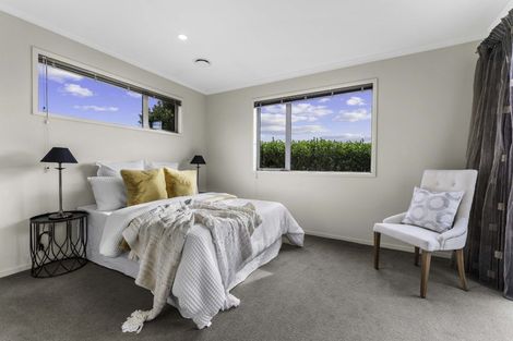 Photo of property in 5 Woolshed Lane, Pukekohe, 2120
