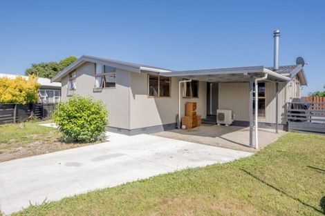 Photo of property in 6 Drake Street, Levin, 5510