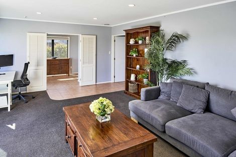 Photo of property in 27 Eskdale Road, Papakowhai, Porirua, 5024