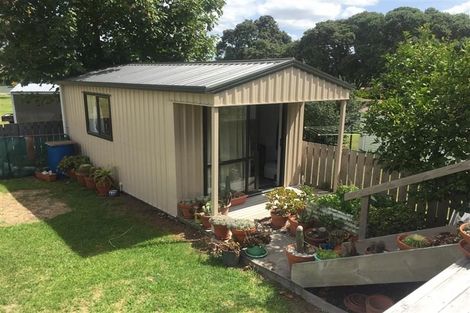 Photo of property in 87 One Tree Point Road, One Tree Point, 0118