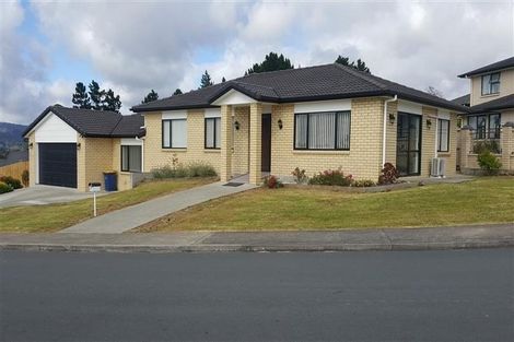 Photo of property in 25 Gordon Stanley Drive, Massey, Auckland, 0614
