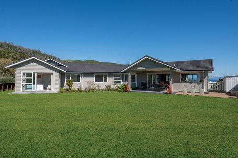 Photo of property in 33 Bodes Lane, Kinloch, Taupo, 3377