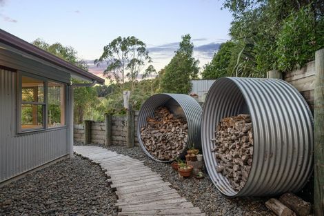 Photo of property in 35 Lloyd Drive, Wainui, Silverdale, 0994