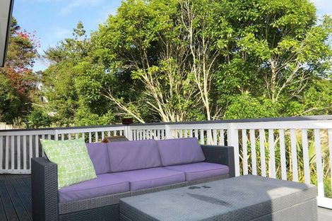 Photo of property in 2/29 Beaudine Avenue, Glenfield, Auckland, 0629