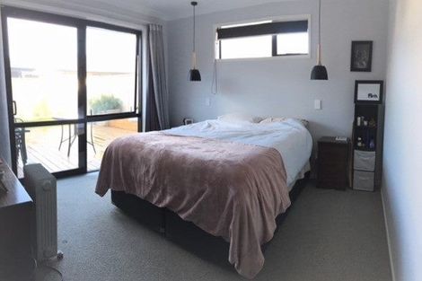 Photo of property in 10 Harding Drive, Papamoa Beach, Papamoa, 3118