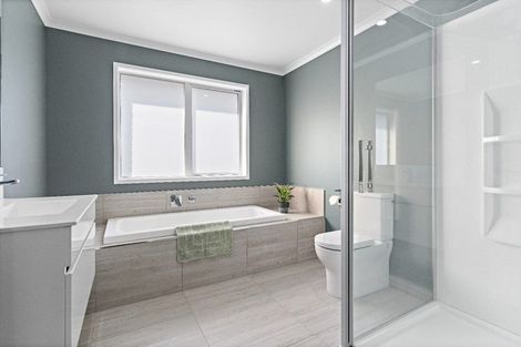 Photo of property in 17 Maple Grove, Solway, Masterton, 5810