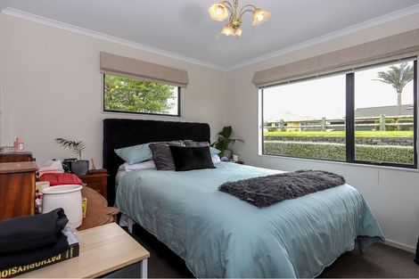 Photo of property in 1 Owen Place, Omokoroa, 3114