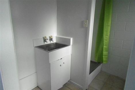 Photo of property in 2/30 Fairburn Road, Otahuhu, Auckland, 1062