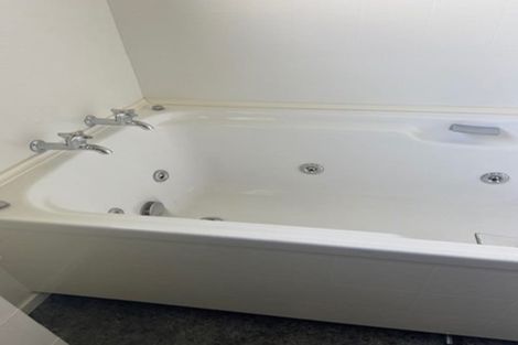 Photo of property in 175 Fairweather Road, Mill Road, Invercargill, 9872