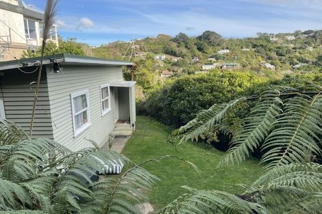 Photo of property in 42 Pokohiwi Road, Normandale, Lower Hutt, 5010