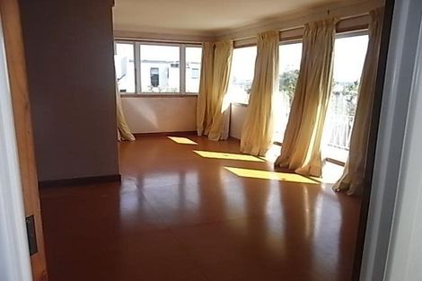 Photo of property in 83 Bradbury Road, Botany Downs, Auckland, 2010