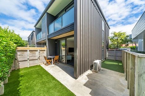 Photo of property in 6/74 Derwent Street, Island Bay, Wellington, 6023