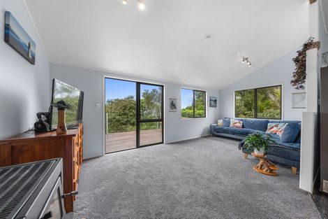 Photo of property in 321 Wairere Road, Waitakere, Henderson, 0782