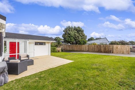 Photo of property in 6 Arnold Grove, Paraparaumu Beach, Paraparaumu, 5032