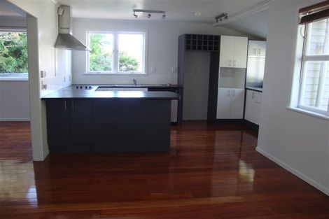 Photo of property in 38 Waipani Road, Te Atatu Peninsula, Auckland, 0610