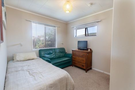 Photo of property in 48b Andrew Street, Waikanae, 5036