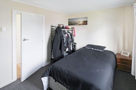 Photo of property in 1 Gertrude Street, Dannevirke, 4930