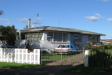 Photo of property in 43 Whitley Crescent, Otara, Auckland, 2023