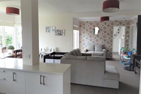 Photo of property in 6a Kayes Road, Pukekohe, 2120