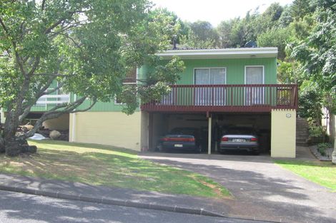 Photo of property in 71 Ayton Drive, Totara Vale, Auckland, 0629