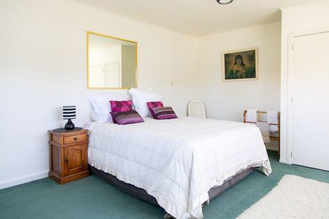 Photo of property in 25 Robinson Road, Whitianga, 3510