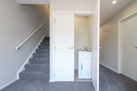 Photo of property in 4/7 Grays Road, Plimmerton, Porirua, 5026