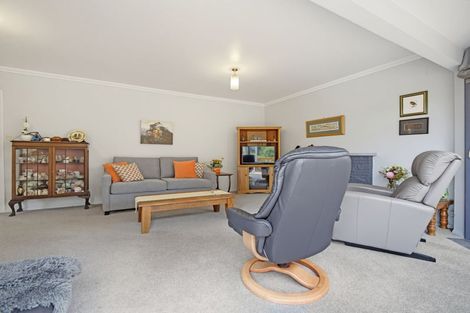 Photo of property in 17 Byron Street, Leamington, Cambridge, 3432