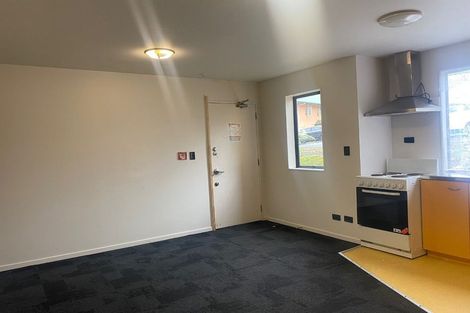 Photo of property in 3/125 Carrington Road, Point Chevalier, Auckland, 1025