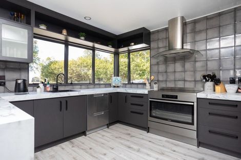 Photo of property in 77 Maunga Road, Dannevirke, 4976