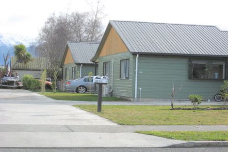 Photo of property in 2/33 Jackson Street, Te Anau, 9600