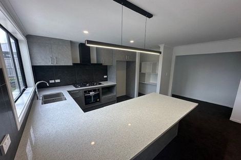 Photo of property in 4 Kaaka Street, Cambridge, 3434