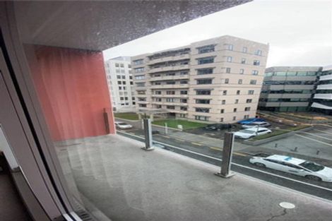 Photo of property in Summit Apartments, 11/184 Molesworth Street, Thorndon, Wellington, 6011