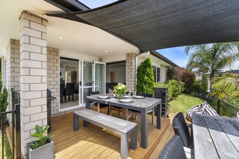 Photo of property in 35 Danny Place, Pyes Pa, Tauranga, 3112