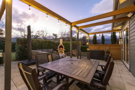 Photo of property in 3 Bridesdale Drive, Lake Hayes, Queenstown, 9304