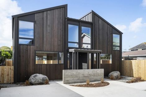 Photo of property in 96a Apu Crescent, Lyall Bay, Wellington, 6022