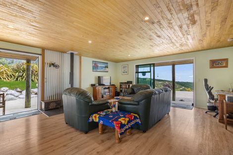 Photo of property in 135 Bensemann Road, Upper Moutere, 7175