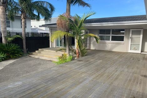 Photo of property in 60 Edgecumbe Road, Tauranga, 3110