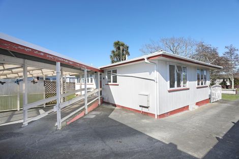 Photo of property in 42 Robinson Crescent, Westbrook, Palmerston North, 4412