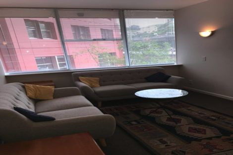 Photo of property in Terrace Tower Apartments, 1d/126 The Terrace, Wellington Central, Wellington, 6011